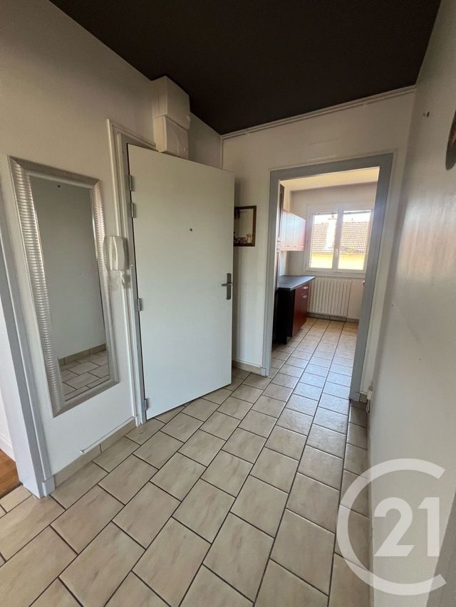 Appartement F4 &agrave; vendre - 4 pi&egrave;ces - 81 m2 - Aurillac - 15 - AUVERGNE