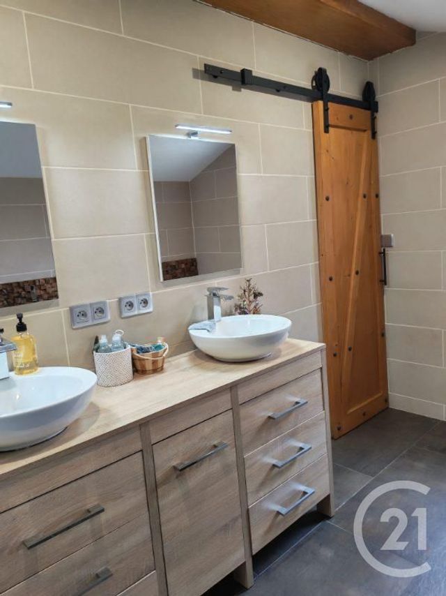 Maison &agrave; vendre - 4 pi&egrave;ces - 105 m2 - Carlat - 15 - AUVERGNE