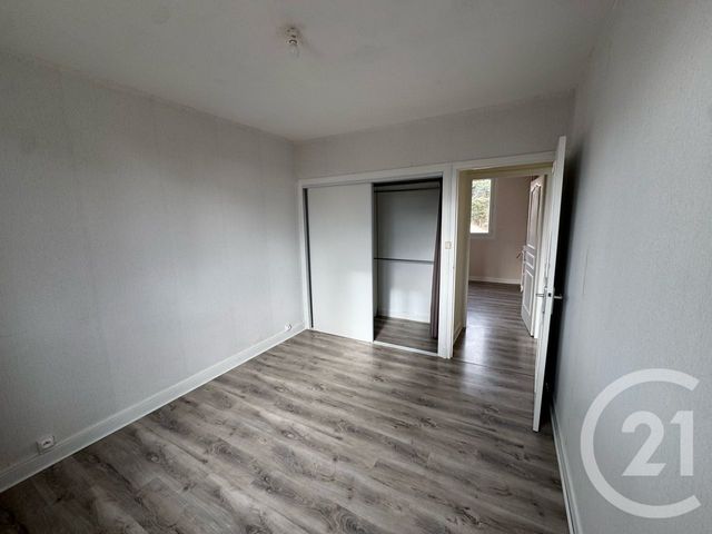 Appartement T4 &agrave; vendre - 4 pi&egrave;ces - 70 m2 - Aurillac - 15 - AUVERGNE