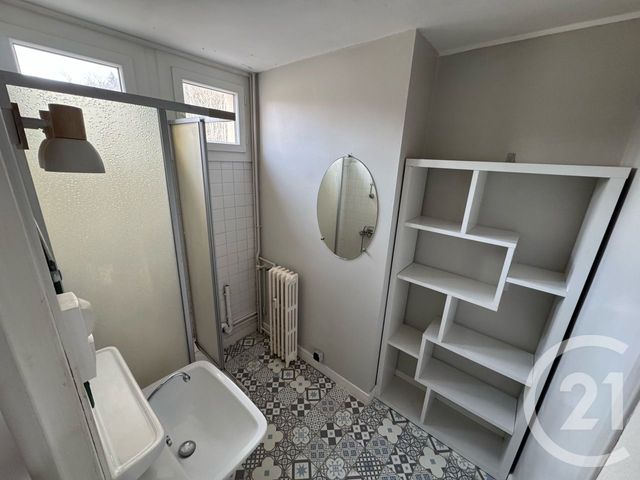 Appartement T4 &agrave; vendre - 4 pi&egrave;ces - 70 m2 - Aurillac - 15 - AUVERGNE