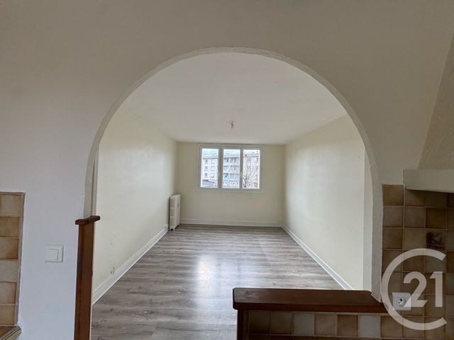 Appartement T4 &agrave; vendre - 4 pi&egrave;ces - 70 m2 - Aurillac - 15 - AUVERGNE