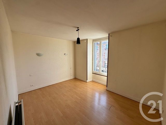 Appartement T3 &agrave; vendre - 4 pi&egrave;ces - 57 m2 - Aurillac - 15 - AUVERGNE