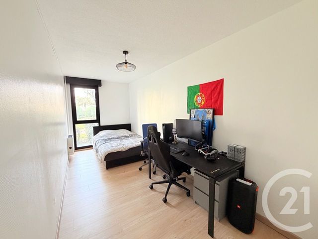 Appartement F4 &agrave; vendre - 5 pi&egrave;ces - 80,28 m2 - Aurillac - 15 - AUVERGNE