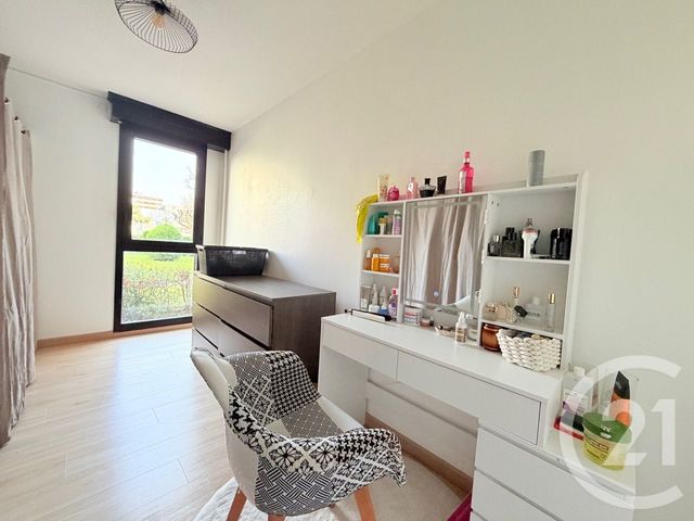 Appartement F4 &agrave; vendre - 5 pi&egrave;ces - 80,28 m2 - Aurillac - 15 - AUVERGNE