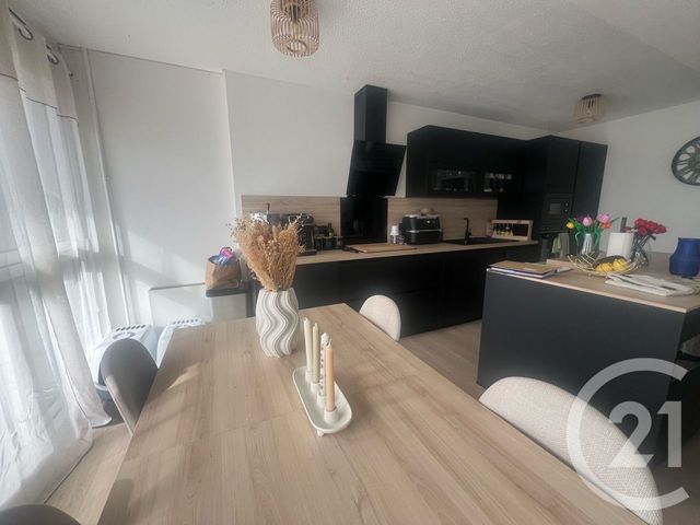Appartement F4 &agrave; vendre - 5 pi&egrave;ces - 80,28 m2 - Aurillac - 15 - AUVERGNE