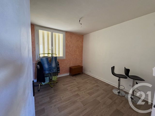 Appartement F4 &agrave; vendre - 3 pi&egrave;ces - 65 m2 - Aurillac - 15 - AUVERGNE