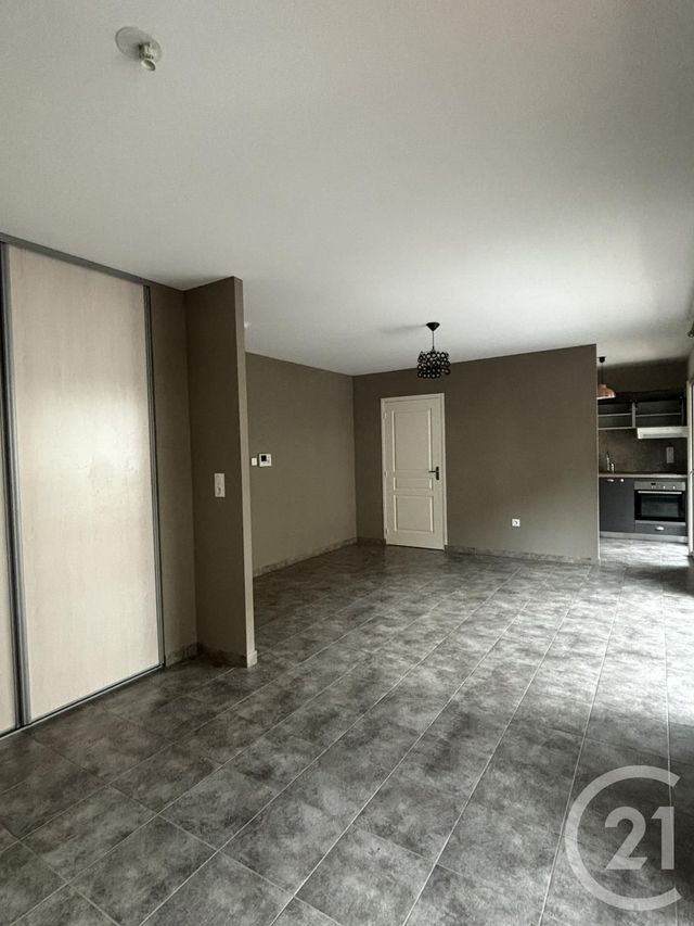 Appartement T1 à louer AURILLAC