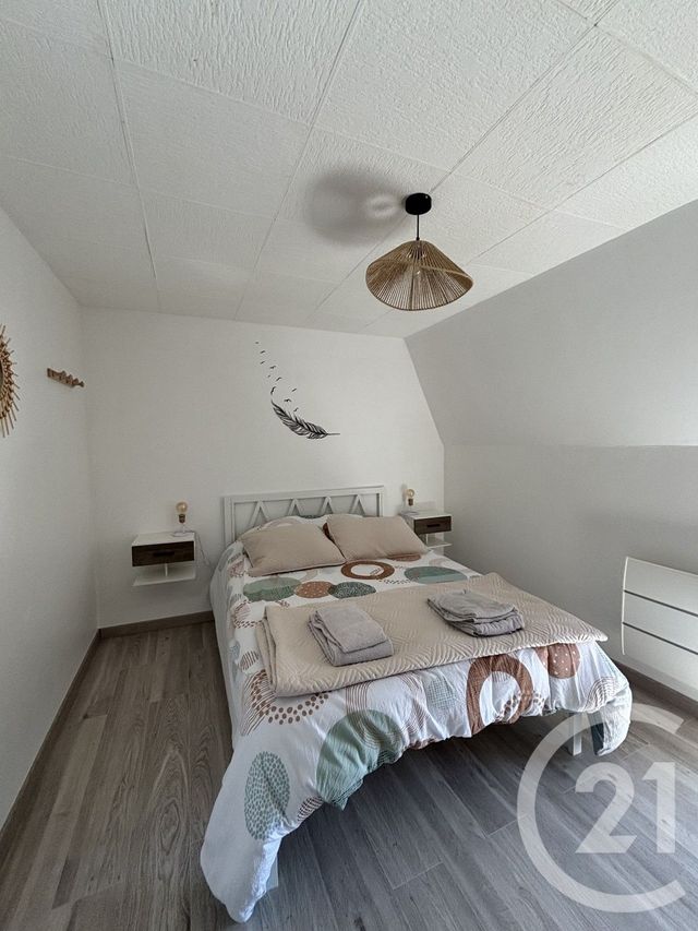 Appartement T3 &agrave; louer - 3 pi&egrave;ces - 56 m2 - Vic Sur Cere - 15 - AUVERGNE