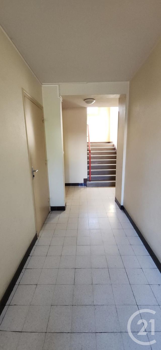 Appartement F3 &agrave; vendre - 3 pi&egrave;ces - 58 m2 - Aurillac - 15 - AUVERGNE