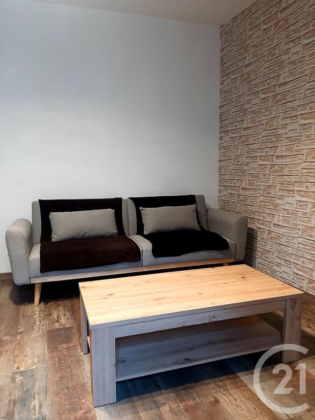 Appartement T2 &agrave; louer - 2 pi&egrave;ces - 32,75 m2 - Aurillac - 15 - AUVERGNE