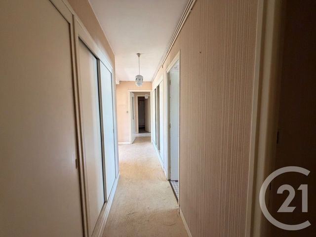 Appartement T3 &agrave; vendre - 4 pi&egrave;ces - 75 m2 - Aurillac - 15 - AUVERGNE