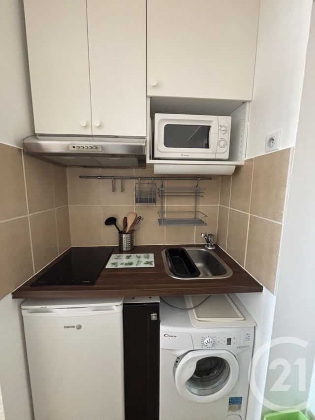 Appartement Studio &agrave; louer - 1 pi&egrave;ce - 19 m2 - Aurillac - 15 - AUVERGNE