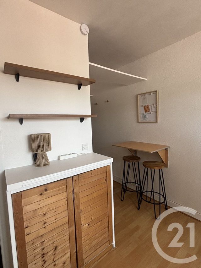 Appartement Studio &agrave; louer - 1 pi&egrave;ce - 19 m2 - Aurillac - 15 - AUVERGNE