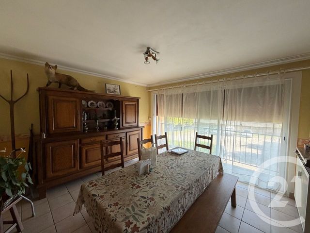 Appartement T3 &agrave; vendre - 4 pi&egrave;ces - 69 m2 - Aurillac - 15 - AUVERGNE