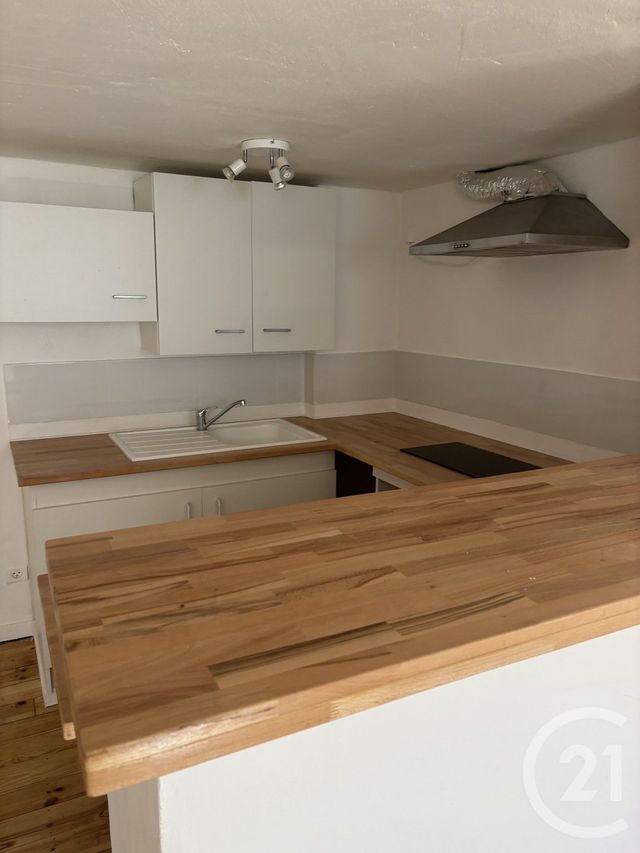 Appartement Duplex &agrave; louer - 3 pi&egrave;ces - 43 m2 - Aurillac - 15 - AUVERGNE