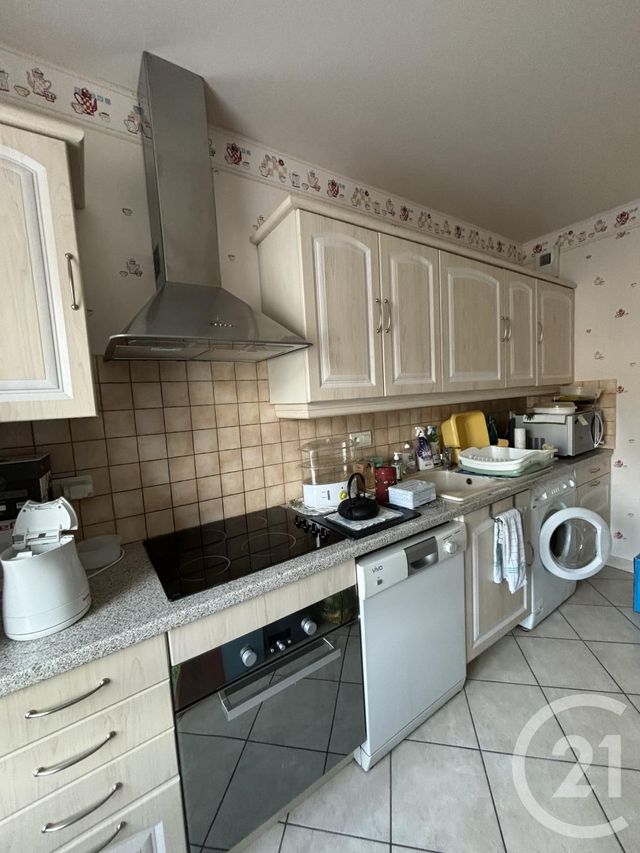 Appartement T2 &agrave; louer - 2 pi&egrave;ces - 54,64 m2 - Aurillac - 15 - AUVERGNE