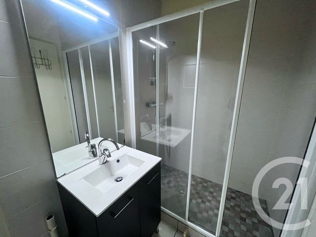 Appartement T1 &agrave; louer - 2 pi&egrave;ces - 37,83 m2 - Aurillac - 15 - AUVERGNE