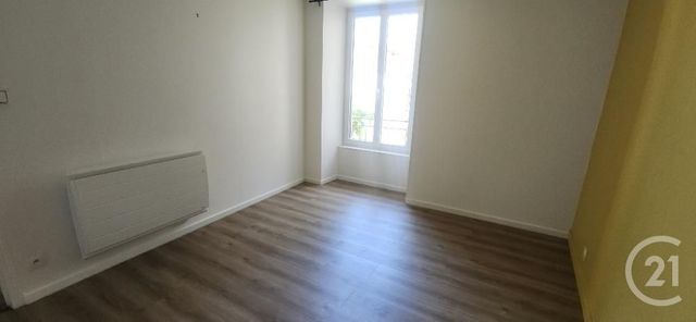 Appartement F4 &agrave; vendre - 4 pi&egrave;ces - 79,31 m2 - Aurillac - 15 - AUVERGNE