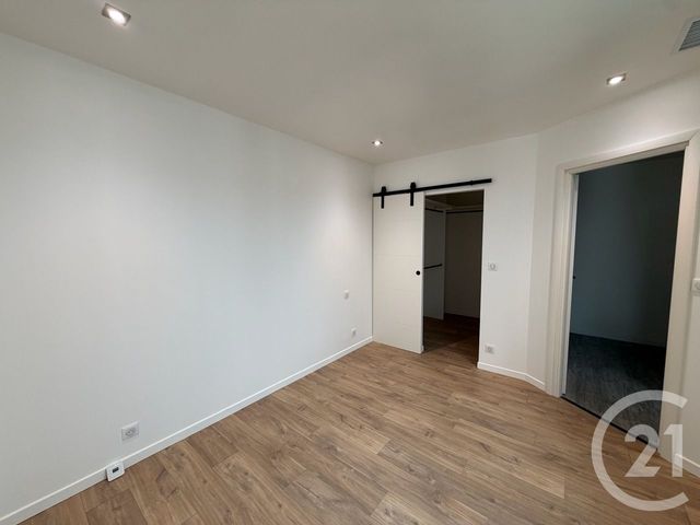 Appartement T4 &agrave; vendre - 4 pi&egrave;ces - 140 m2 - Aurillac - 15 - AUVERGNE