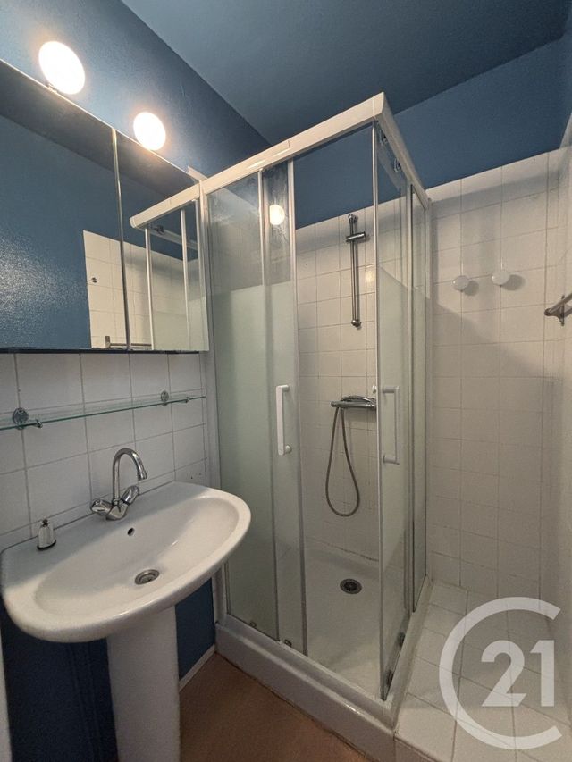 Appartement Studio &agrave; louer - 1 pi&egrave;ce - 32 m2 - Aurillac - 15 - AUVERGNE