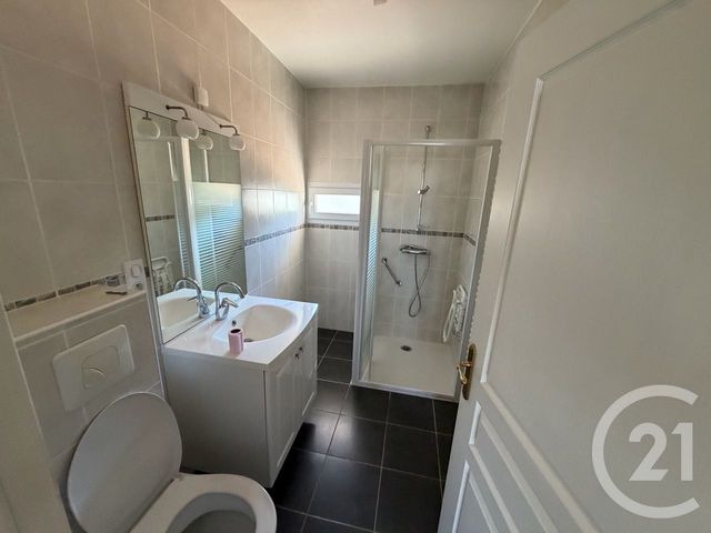 Maison &agrave; vendre - 13 pi&egrave;ces - 146 m2 - Jussac - 15 - AUVERGNE