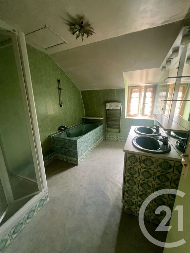Maison &agrave; vendre - 7 pi&egrave;ces - 156 m2 - Arpajon Sur Cere - 15 - AUVERGNE