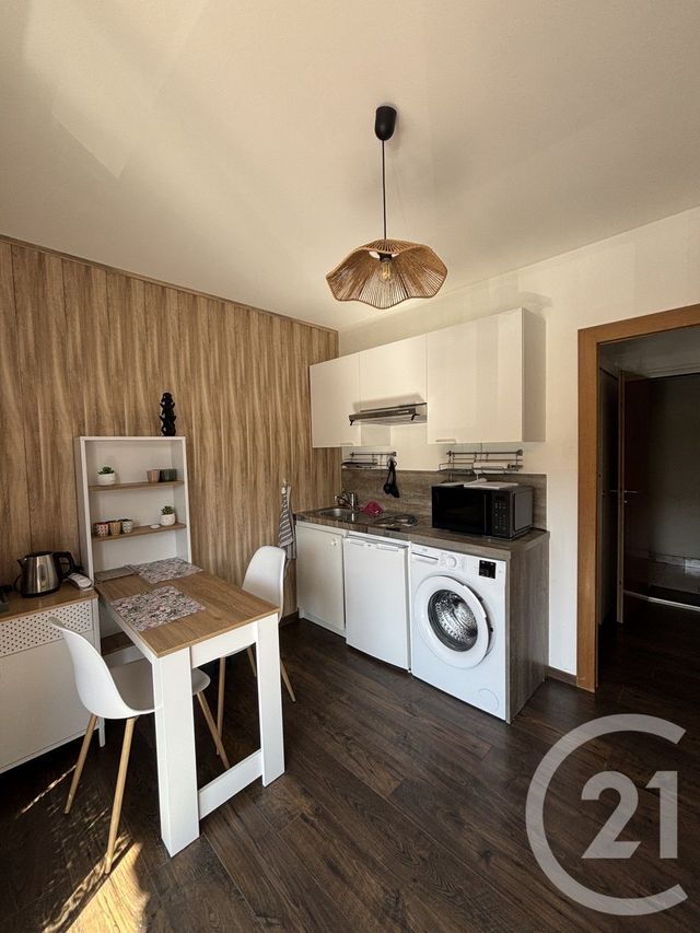 Appartement Studio &agrave; louer - 1 pi&egrave;ce - 16 m2 - Aurillac - 15 - AUVERGNE
