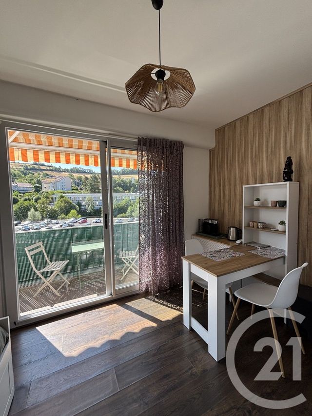 Appartement Studio &agrave; louer - 1 pi&egrave;ce - 16 m2 - Aurillac - 15 - AUVERGNE
