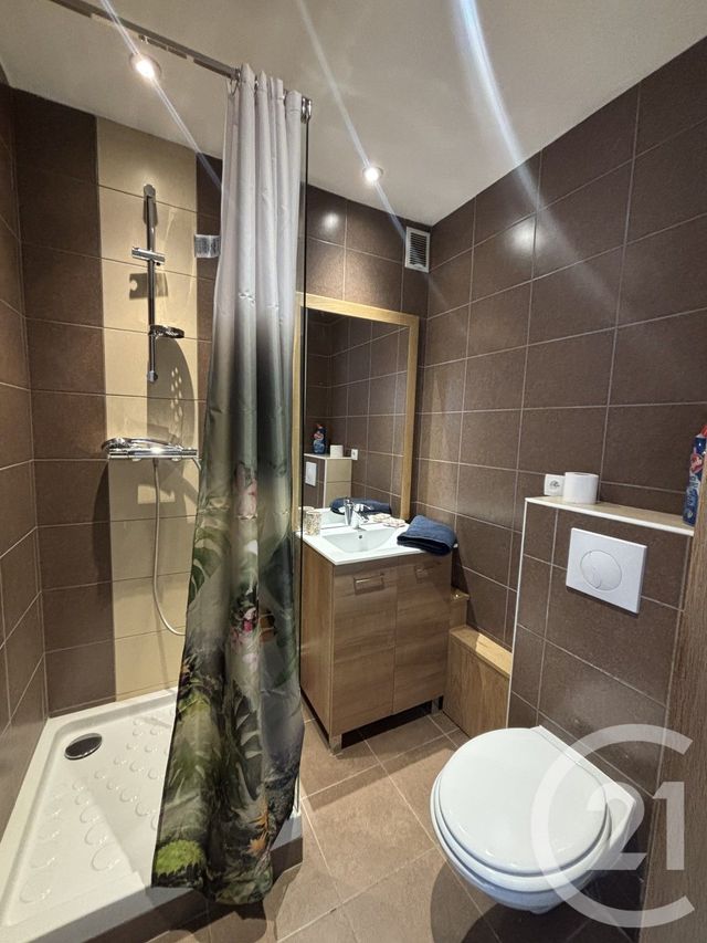 Appartement Studio &agrave; louer - 1 pi&egrave;ce - 16 m2 - Aurillac - 15 - AUVERGNE