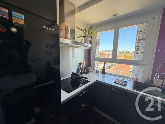 Appartement T3 &agrave; vendre - 4 pi&egrave;ces - 67 m2 - Aurillac - 15 - AUVERGNE