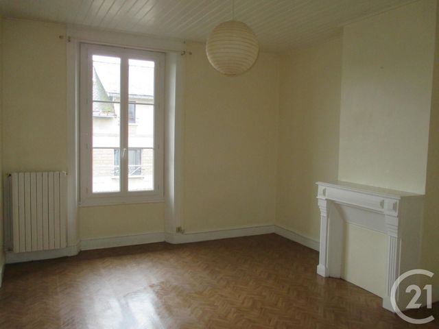 Appartement T1 &agrave; louer - 2 pi&egrave;ces - 50 m2 - Aurillac - 15 - AUVERGNE