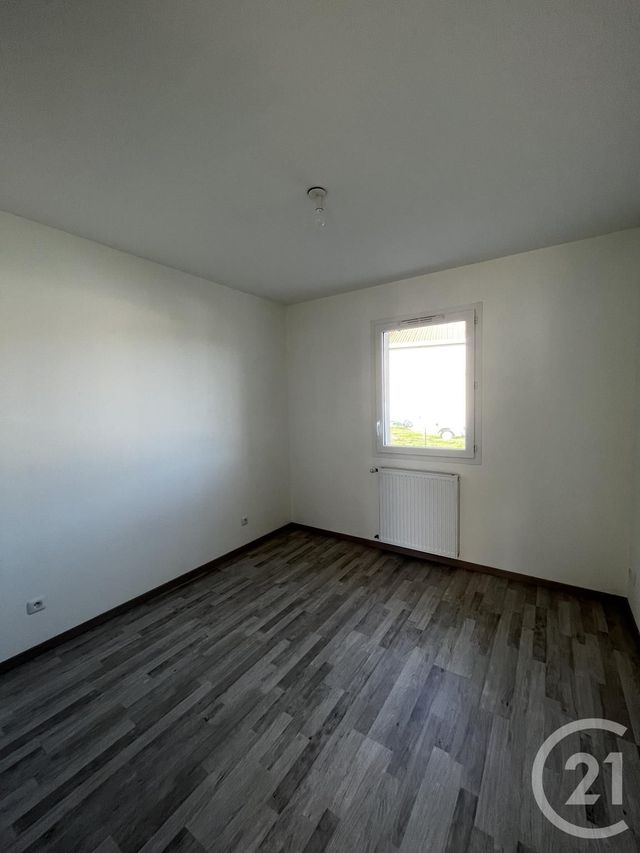 Maison &agrave; louer - 4 pi&egrave;ces - 89 m2 - Naucelles - 15 - AUVERGNE