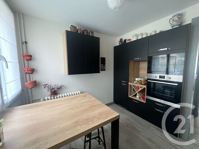 Appartement F4 &agrave; vendre - 4 pi&egrave;ces - 72,21 m2 - Aurillac - 15 - AUVERGNE
