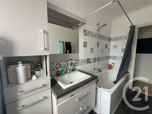Appartement &agrave; vendre - 4 pi&egrave;ces - 87,61 m2 - Aurillac - 15 - AUVERGNE