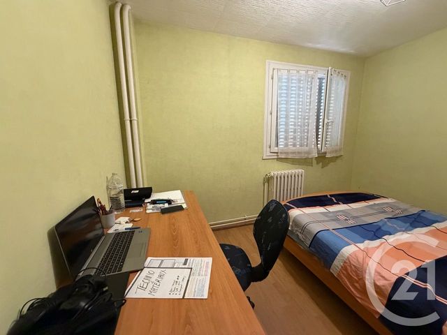 Appartement T4 &agrave; vendre - 4 pi&egrave;ces - 68 m2 - Aurillac - 15 - AUVERGNE