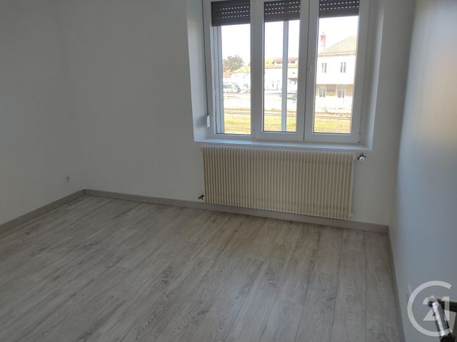 Appartement à vendre - 5 pièces - 100 m2 - Pontarlier - 25 - FRANCHE-COMTE