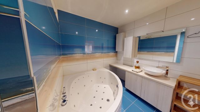 Appartement T3 &agrave; vendre - 3 pi&egrave;ces - 74 m2 - Pontarlier - 25 - FRANCHE-COMTE