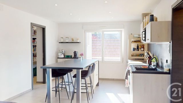 Appartement F5 à vendre - 6 pièces - 126 m2 - Doubs - 25 - FRANCHE-COMTE