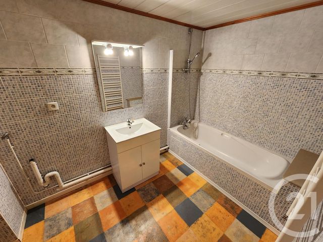 Appartement à vendre - 3 pièces - 74 m2 - Les Grangettes - 25 - FRANCHE-COMTE