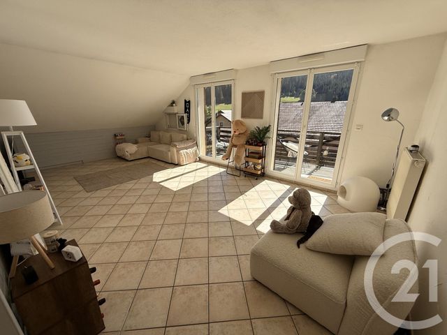 Appartement F2 à vendre - 2 pièces - 60 m2 - La Cluse Et Mijoux - 25 - FRANCHE-COMTE