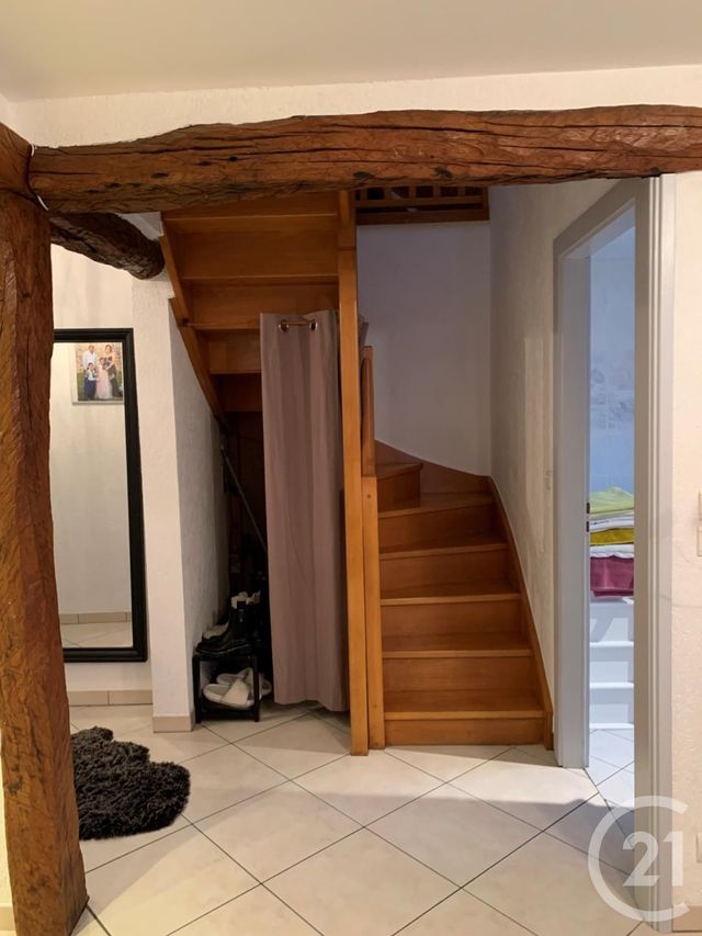 Appartement Duplex à louer - 3 pièces - 51,48 m2 - La Cluse Et Mijoux - 25 - FRANCHE-COMTE