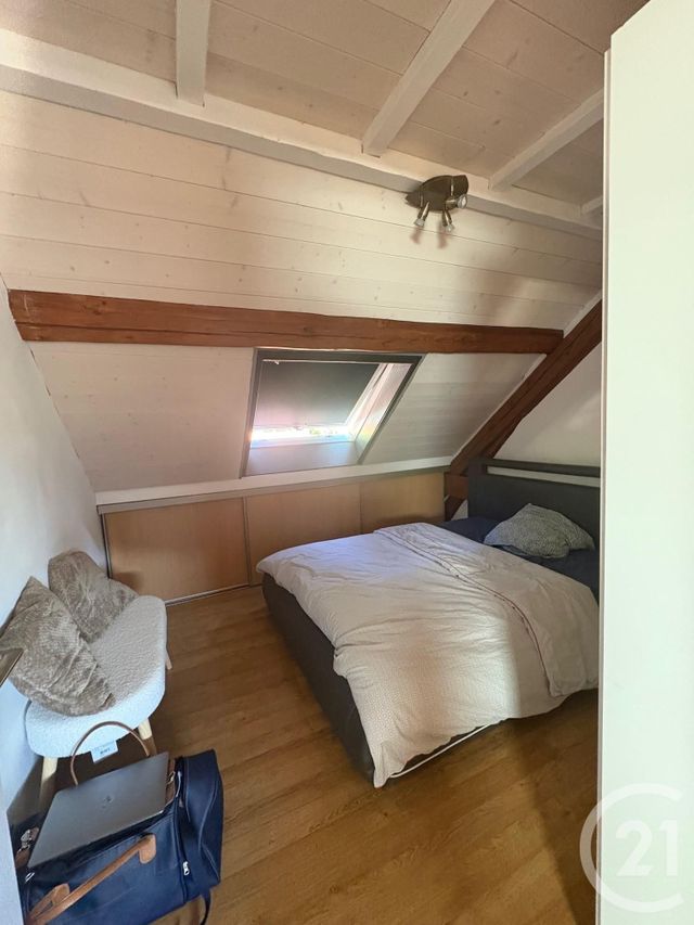 Appartement Duplex à louer - 3 pièces - 51,48 m2 - La Cluse Et Mijoux - 25 - FRANCHE-COMTE