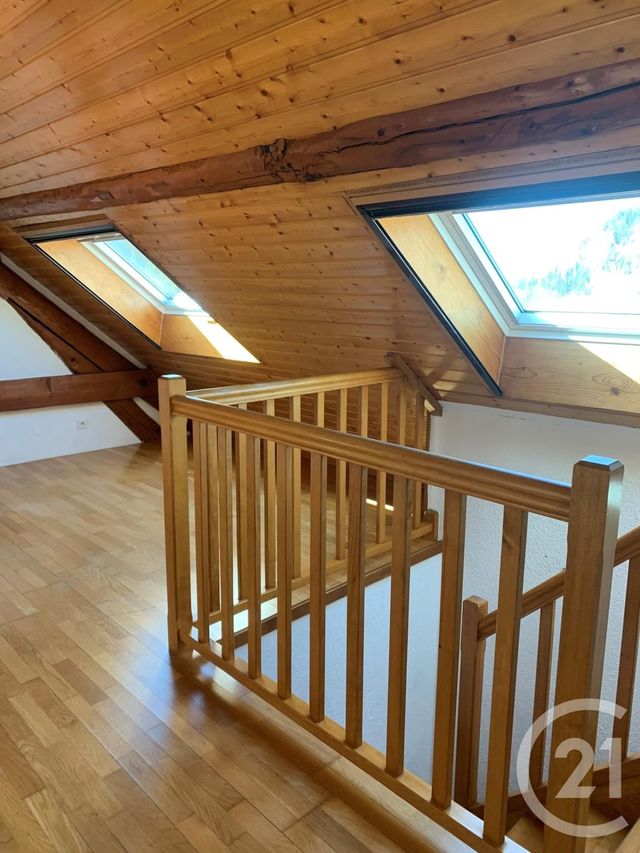 Appartement Duplex à louer - 3 pièces - 51,48 m2 - La Cluse Et Mijoux - 25 - FRANCHE-COMTE