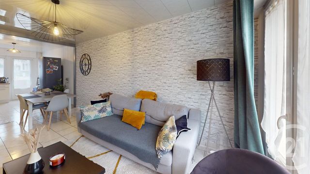 Appartement T3 &agrave; vendre - 3 pi&egrave;ces - 61,53 m2 - Pontarlier - 25 - FRANCHE-COMTE