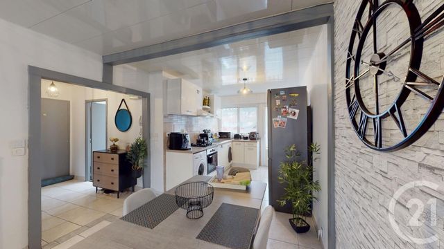 Appartement T3 &agrave; vendre - 3 pi&egrave;ces - 61,53 m2 - Pontarlier - 25 - FRANCHE-COMTE