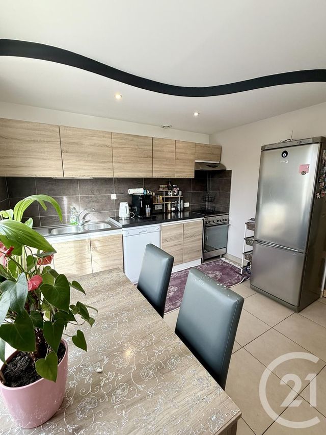 Appartement F5 &agrave; vendre - 5 pi&egrave;ces - 94 m2 - Pontarlier - 25 - FRANCHE-COMTE