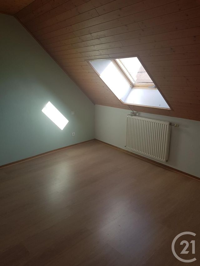 Appartement à louer - 4 pièces - 90 m2 - Levier - 25 - FRANCHE-COMTE