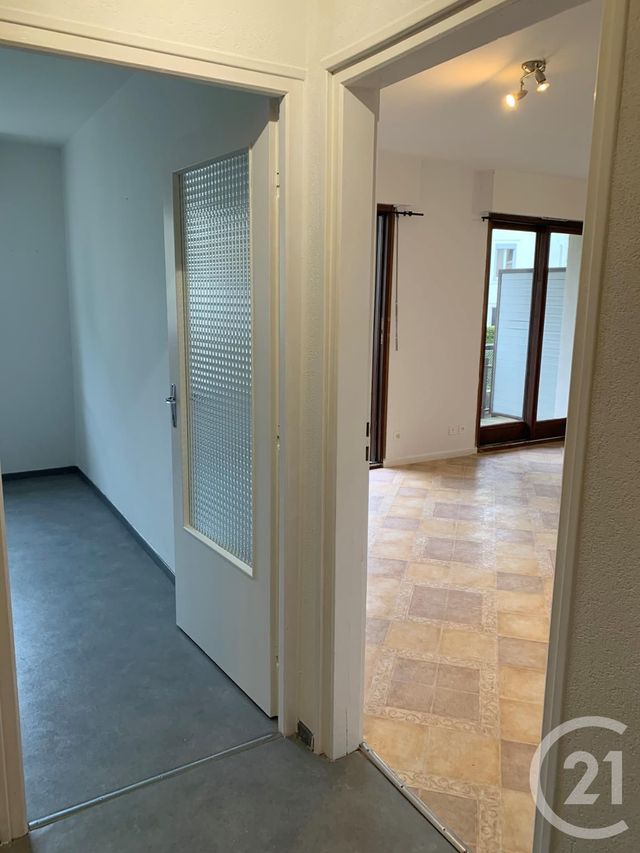 Appartement F1 &agrave; louer - 1 pi&egrave;ce - 37,81 m2 - Pontarlier - 25 - FRANCHE-COMTE