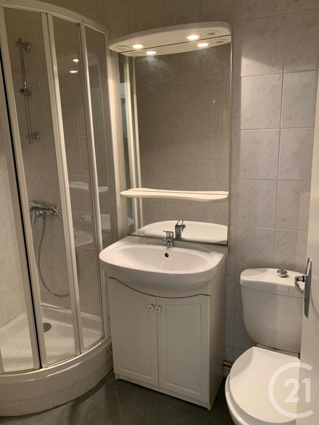 Appartement F1 &agrave; louer - 1 pi&egrave;ce - 37,81 m2 - Pontarlier - 25 - FRANCHE-COMTE