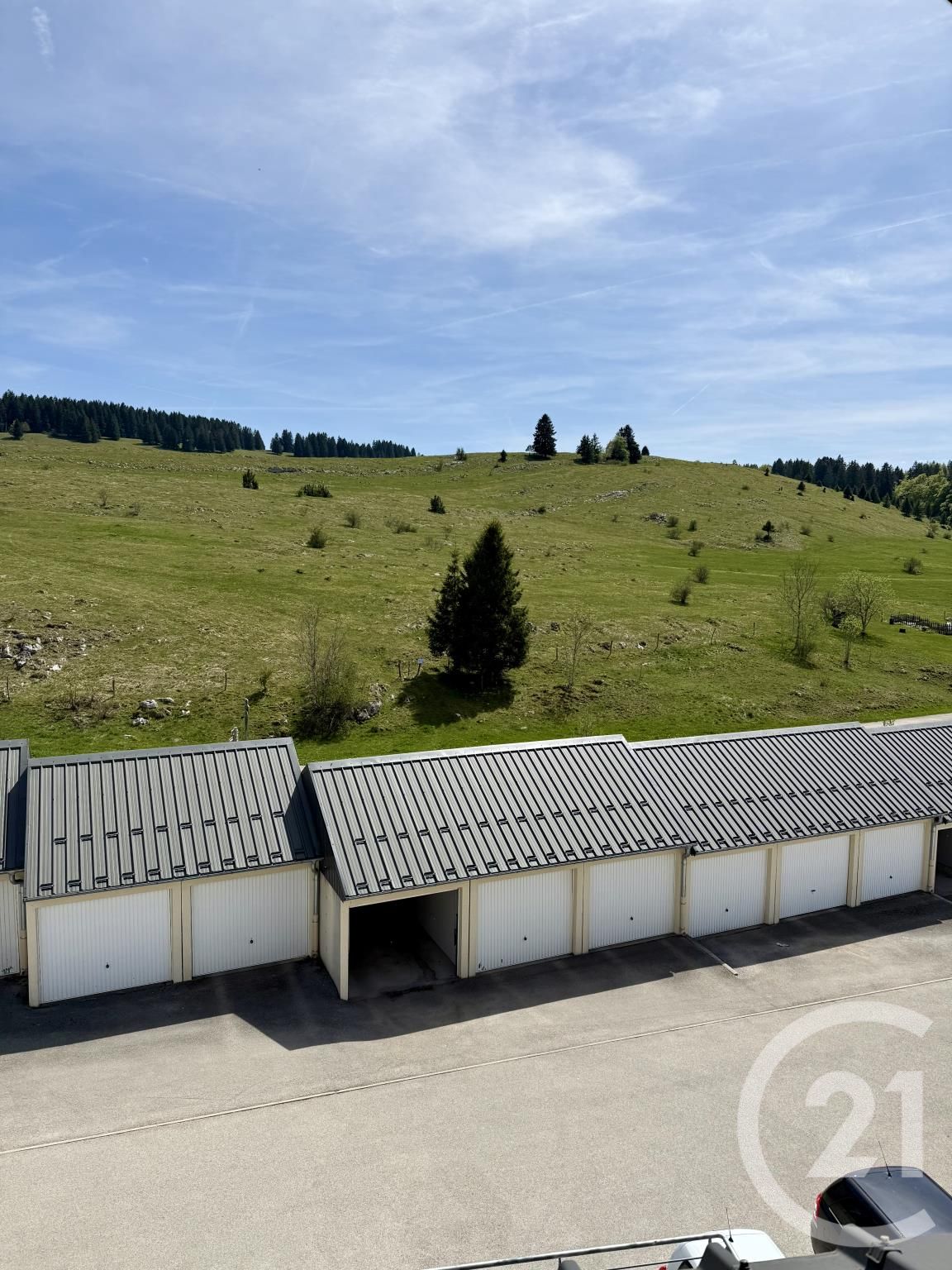 Appartement F2 à vendre - 2 pièces - 48 m2 - Les Fourgs - 25 - FRANCHE-COMTE — 11